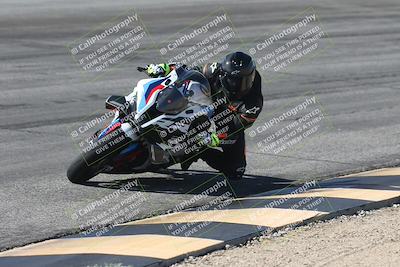 media/Oct-13-2025-Moto Forza (Mon) [[a66d839500]]/4-C Group/Session 2 (Bowl)/